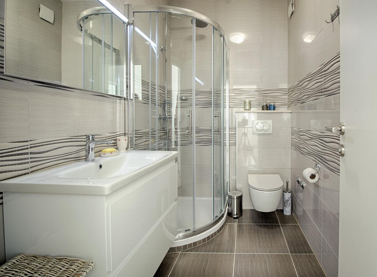 Cezar Luxury Apartment Omiš Buitenkant foto